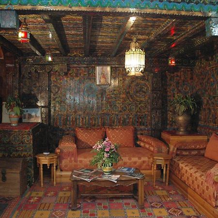Hotel Tiout タルーダント エクステリア 写真